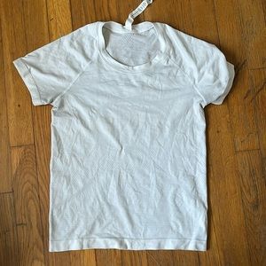 lululemon swiftly tech